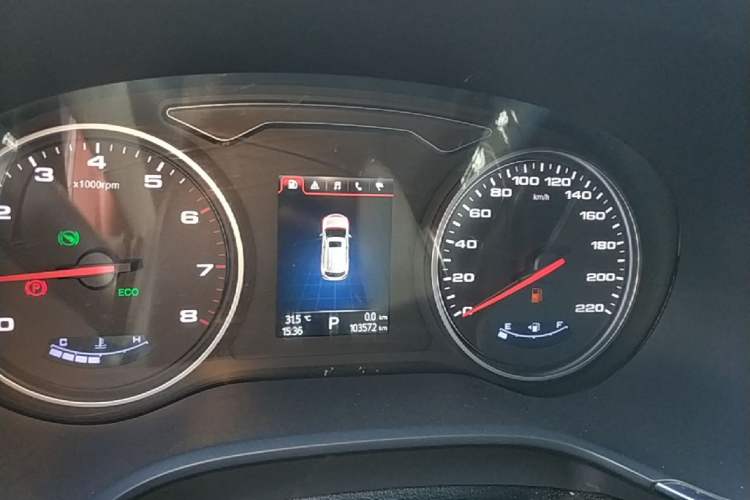 Used JAC Group Refine S7 2018 Super Edition 251T Automatic Supreme 5-Seater Instrument Cluster