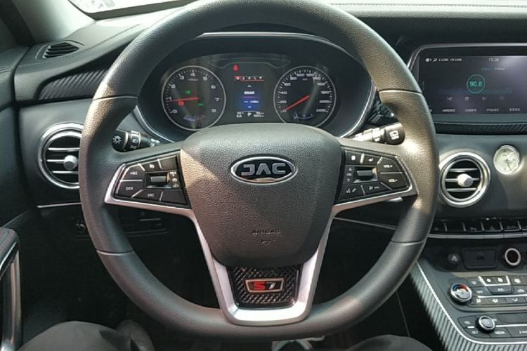 Used JAC Group Refine S7 2018 Super Edition 251T Automatic Supreme 5-Seater Steering Wheel