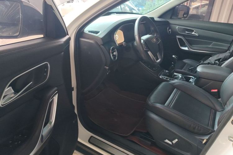 Used JAC Group Refine S7 2018 Sport Edition 1.5T Manual Luxury 7-Seater Driver Seat