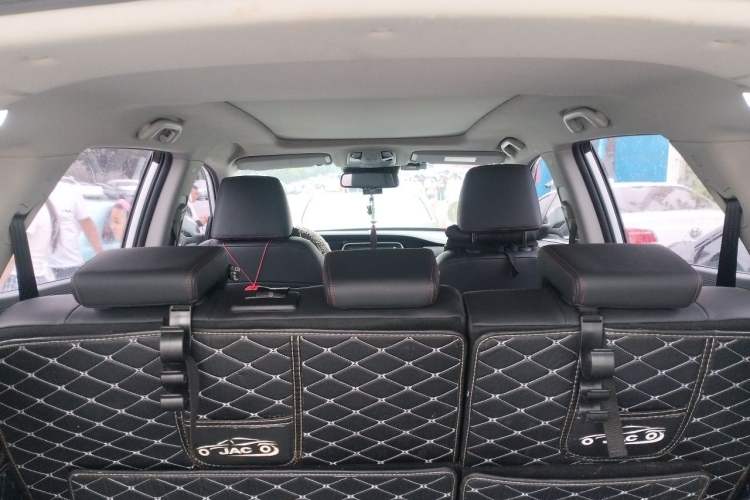 Used JAC Group Refine S7 2018 Super Edition 251T Automatic Supreme 5-Seater Headliner