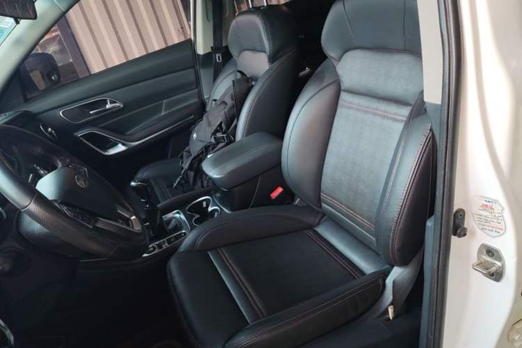 Used JAC Group Refine S7 2018 Sport Edition 1.5T Manual Luxury 7-Seater Left Front Seat