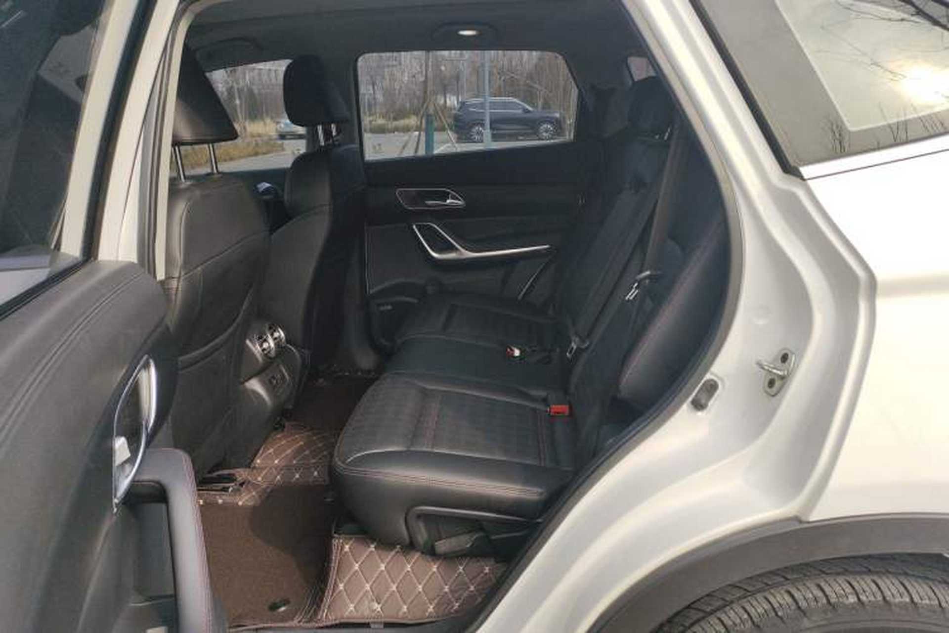 Used JAC Group Refine S7 2018 Super Edition 251T Automatic Supreme 5-Seater Left Rear Seat