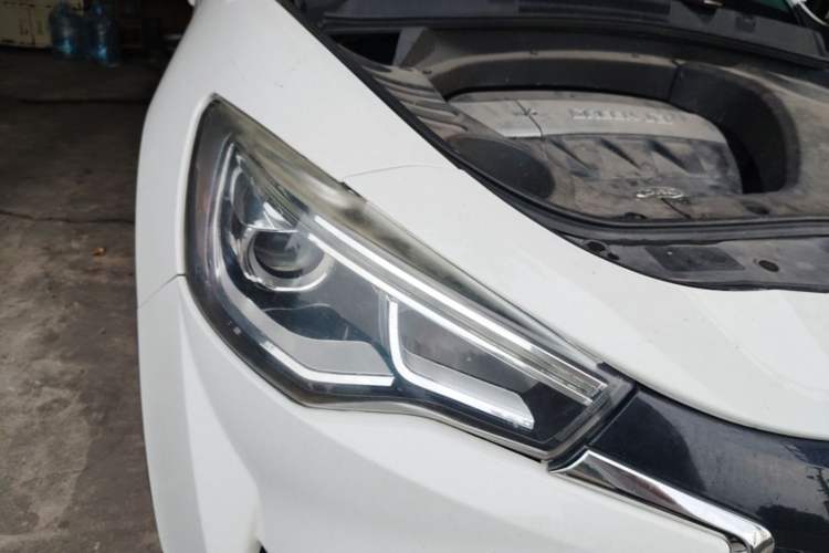 Used JAC Group Refine S7 2018 Sport Edition 1.5T Manual Luxury 7-Seater Right Front Headlight