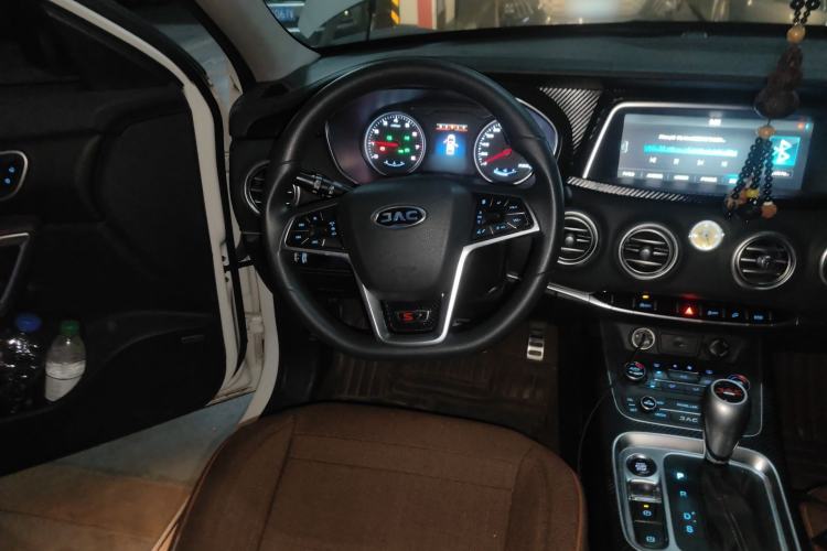 Used JAC Group Refine S7 2018 Sport Edition 1.5T Automatic Comfort Model 5 Seats Steering Wheel