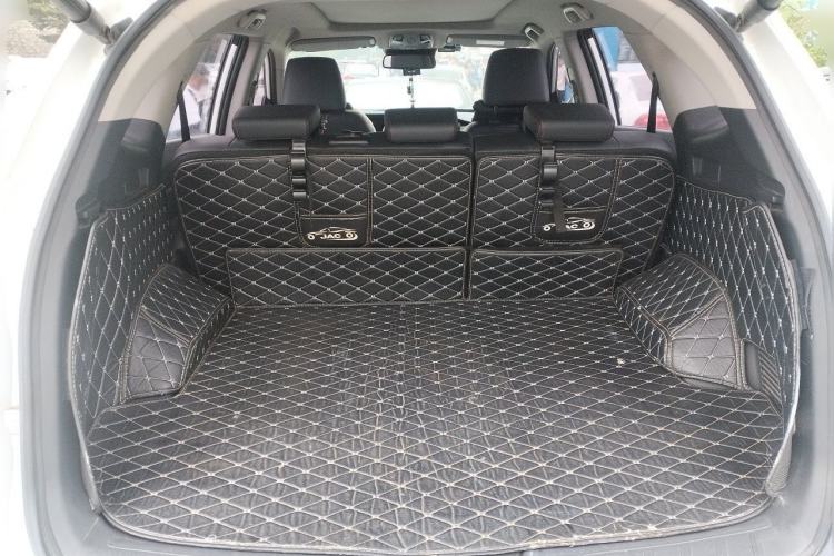 Used JAC Group Refine S7 2018 Super Edition 251T Automatic Supreme 5-Seater Trunk