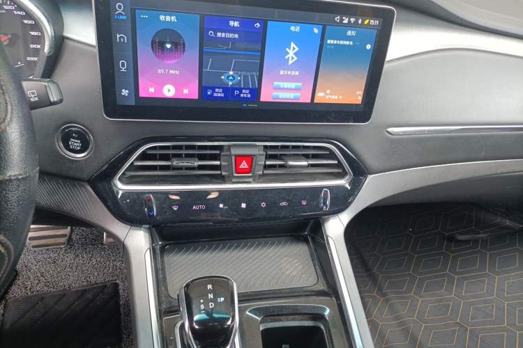 Used JAC Group Refine S7 2019 1.5T Automatic Supreme 5-Seater Audio And AC Panel