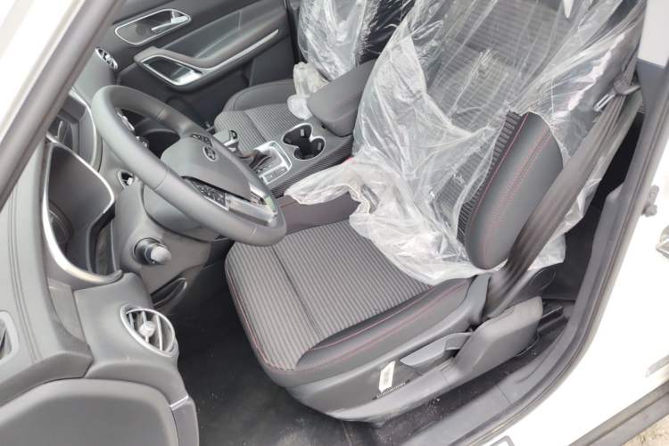 Used JAC Group Refine S7 2019 1.5T Automatic Safety Model 5 Seats Left Front Seat