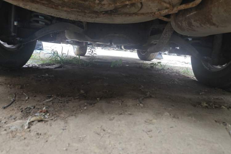 Used JAC Group Rein 2011 2.0L Two-Wheel Drive Luxury Edition Chassis Rear