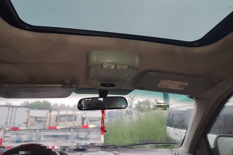 Used JAC Group Rein 2011 2.0L Two-Wheel Drive Luxury Edition Headliner