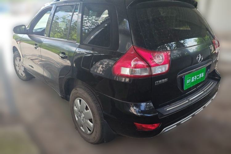 Used JAC Group Rein 2011 2.0L Two-Wheel Drive Entry-Level Trim Rear Left 45 Deg