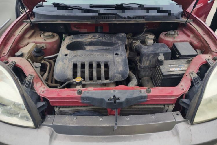 Used JAC Group Rein 2011 2.0L Two-Wheel Drive Luxury Edition Engine Bay
