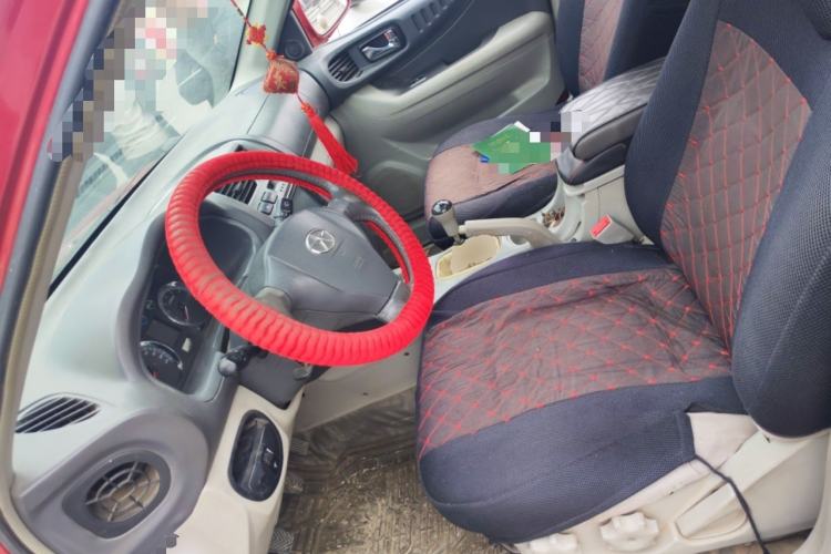 Used JAC Group Rein 2011 2.0L Two-Wheel Drive Luxury Edition Left Front Seat