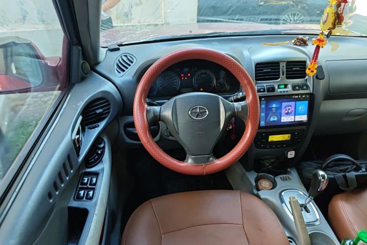 Used JAC Group Rein 2011 2.0T AMT Two-Wheel Drive Luxury Edition Steering Wheel