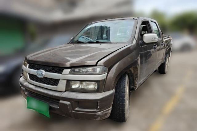 Used JAC Group Ruiling 2014 2.4T Standard Version Big Double-Cab 4D25U