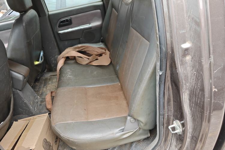 Used JAC Group Ruiling 2014 2.4T Standard Version Big Double-Cab 4D25U Left Rear Seat