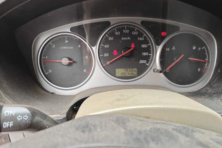 Used JAC Group Ruiling 2014 2.4T Standard Version Big Double-Cab 4D25U Odometer Close Up