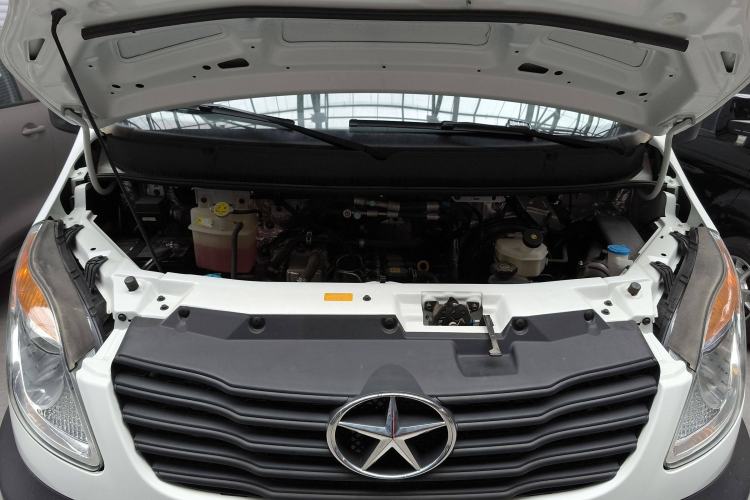 Used JAC Group Sunray 2023 2.0T 5-Series Logistics Version 3-Seater D20TCIF1 Engine Bay