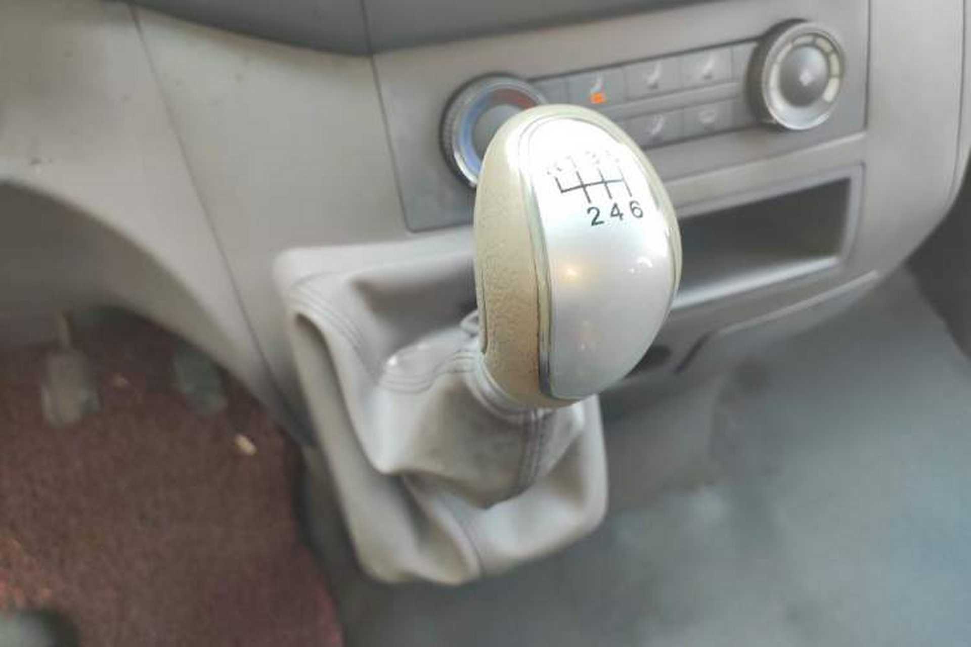 Used JAC Group Sunray 2013 1.9T 4-Series Star Express Gear Lever