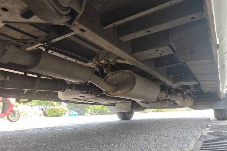 Used JAC Group Sunray 2013 2.8T 6-Series Star Express China IV Standard Chassis Rear Right