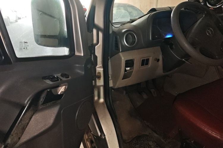 Used JAC Group Sunray 2013 2.8T 5-Series Star Express Emission Standard IV Driver Seat