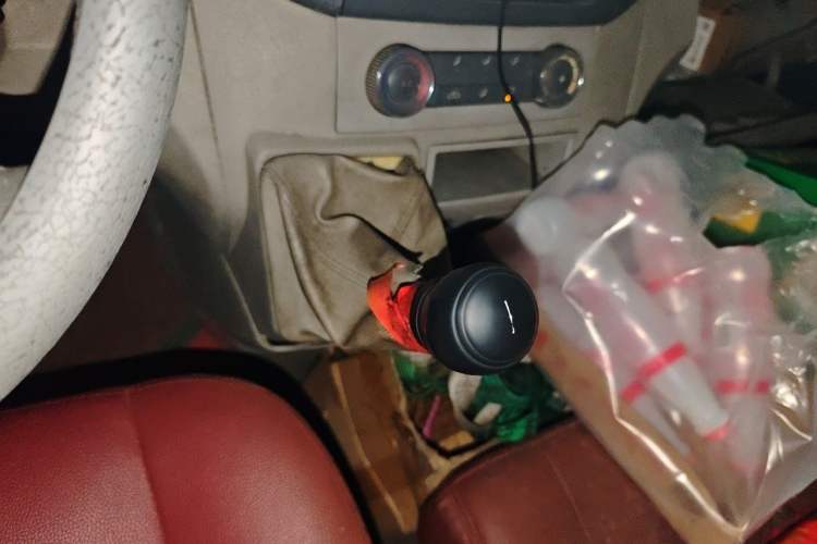 Used JAC Group Sunray 2013 2.8T 5-Series Star Express Emission Standard IV Gear Lever