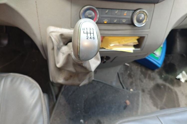 Used JAC Group Sunray 2013 1.9T 4-Series Star Express Gear Lever