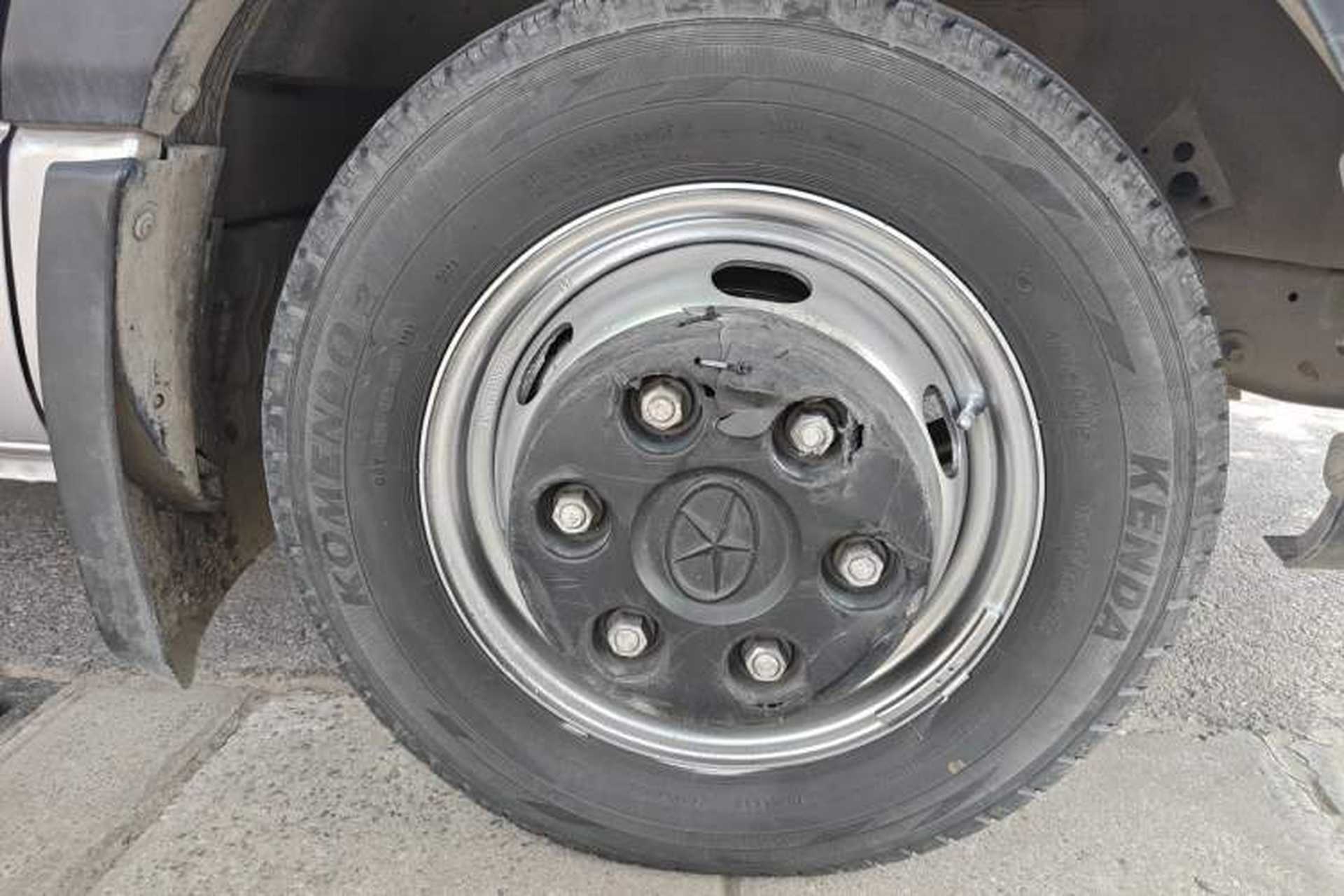 Used JAC Group Sunray 2013 2.8T 6-Series Star Express China IV Standard Right Front Wheel Hub