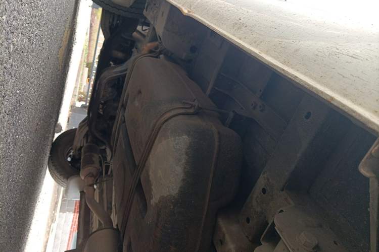 Used JAC Group Sunray 2013 1.9T 4-Series Star Express Chassis Rear Left