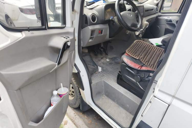 Used JAC Group Sunray 2013 1.9T 4-Series Star Express Driver Seat