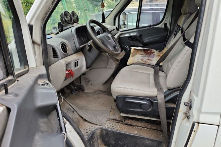 Used JAC Group Sunray 2013 2.8T 6 Series Comfort Edition China IV Driver Seat