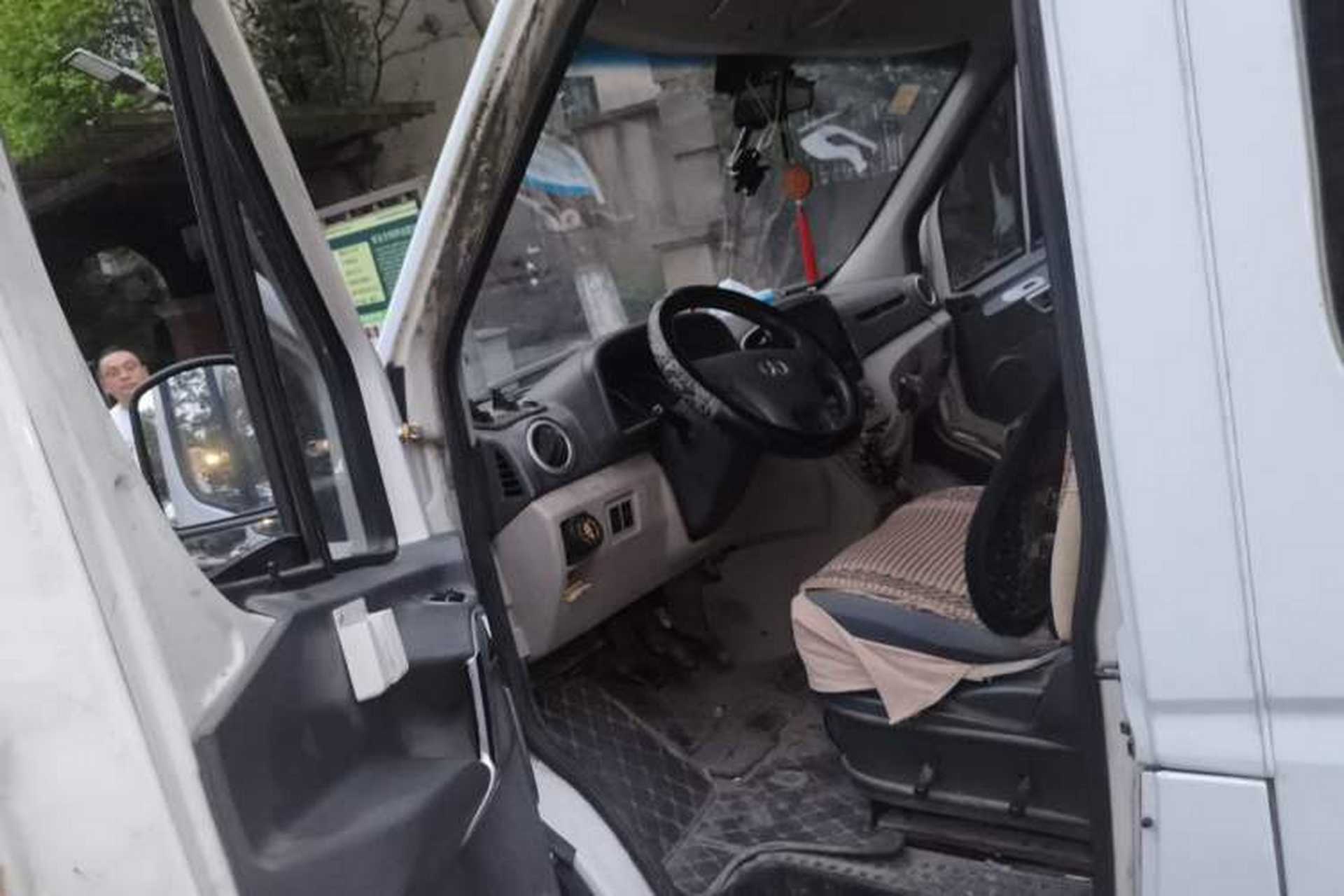 Used JAC Group Sunray 2013 2.8T 5-Series Star Express Emission Standard IV Driver Seat