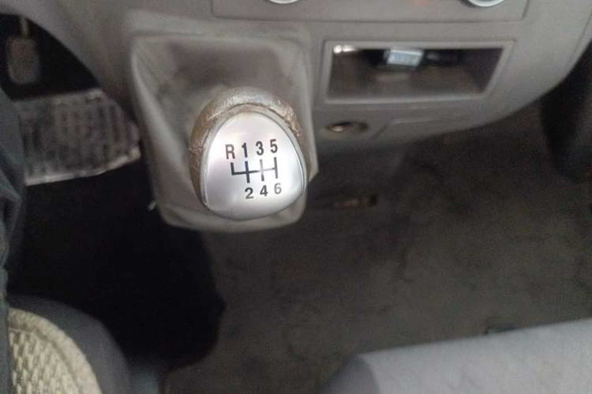 Used JAC Group Sunray 2013 1.9T 4-Series Star Express Gear Lever