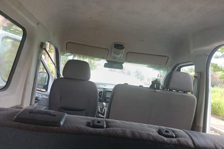 Used JAC Group Sunray 2013 1.9T 4-Series Star Express Headliner