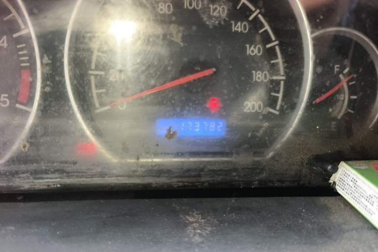 Used JAC Group Sunray 2013 2.8T 6 Series Comfort Edition China IV Odometer Close Up