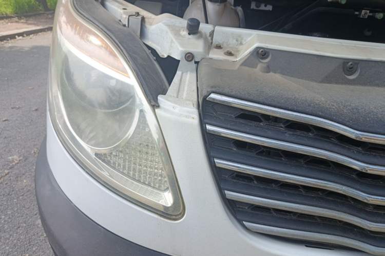 Used JAC Group Sunray 2013 1.9T 4-Series Star Express Right Front Headlight