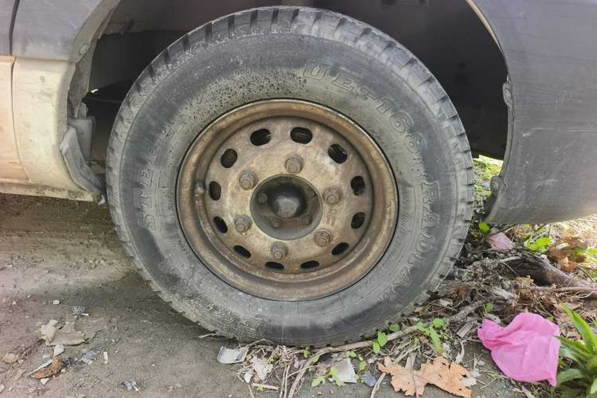 Used JAC Group Sunray 2013 2.8T 6 Series Comfort Edition China IV Right Front Wheel Hub