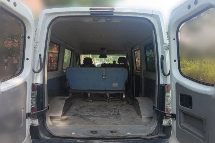 Used JAC Group Sunray 2013 1.9T 4-Series Star Express Trunk