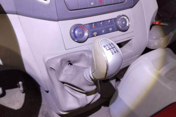 Used JAC Group Sunray  Gear Lever