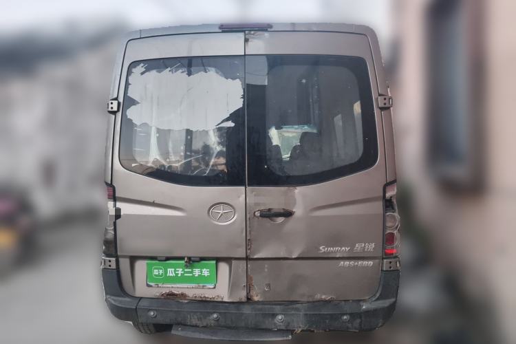 Used JAC Group Sunray 2017 1.9T Short-Wheelbase Mid-Roof Xingkuai Multi-Purpose Passenger Vehicle Rear