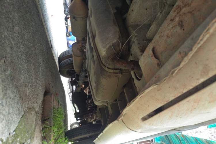 Used JAC Group Sunray 2017 2.8T 6-Series Diesel China V Star Express Chassis Front Left