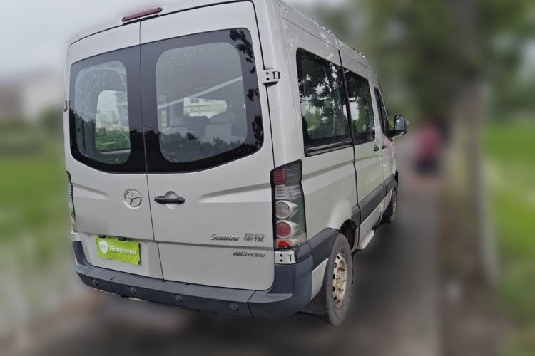 Used JAC Group Sunray 2017 2.0T Short-Wheelbase Mid-Roof Xingkuaiyun Multi-Purpose Commercial Vehicle Rear Right 45 Deg