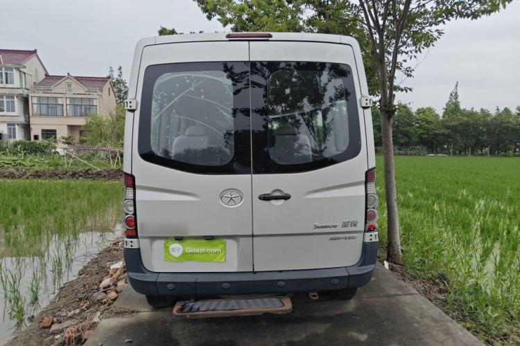 Used JAC Group Sunray 2017 2.0T Short-Wheelbase Mid-Roof Xingkuaiyun Multi-Purpose Commercial Vehicle Rear