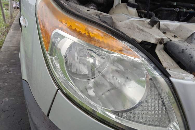 Used JAC Group Sunray 2017 2.0T Short-Wheelbase Mid-Roof Xingkuaiyun Multi-Purpose Commercial Vehicle Right Front Headlight