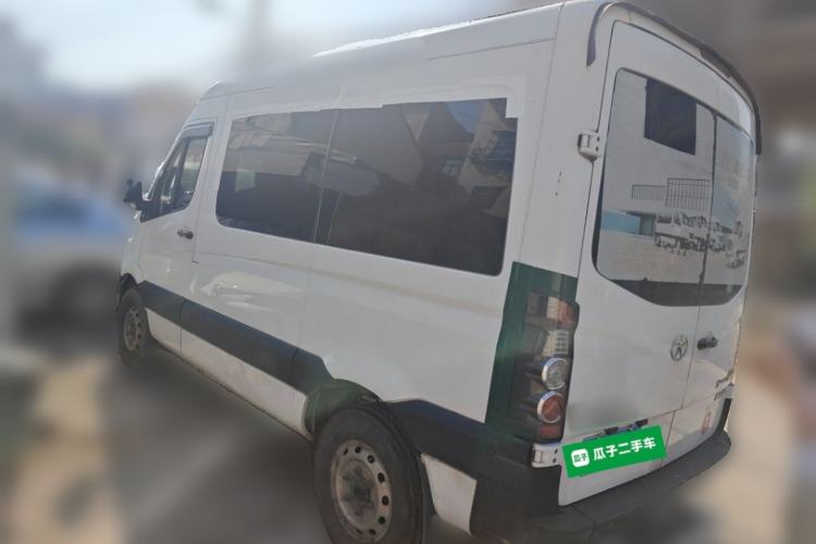 Used JAC Group Sunray 2017 1.9T Short-Wheelbase Mid-Roof Xingkuai Multi-Purpose Passenger Vehicle Rear Left 45 Deg