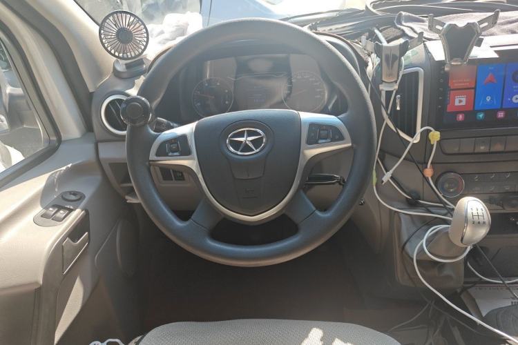 Used JAC Group Sunray 2017 1.9T Short-Wheelbase Mid-Roof Xingkuai Multi-Purpose Passenger Vehicle Steering Wheel