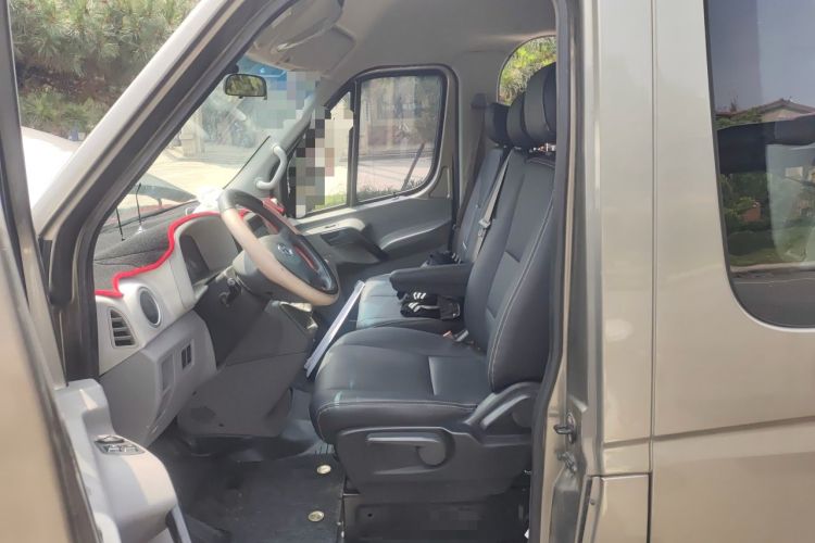 Used JAC Group Sunray 2018 1.9T Fuel-Efficient King D19TCIE11 Left Front Seat