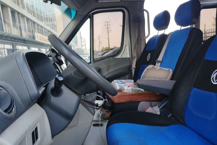 Used JAC Group Sunray 2018 2.7T 5-Series National Emission Standard V Star Express Mid-Top Left Front Seat