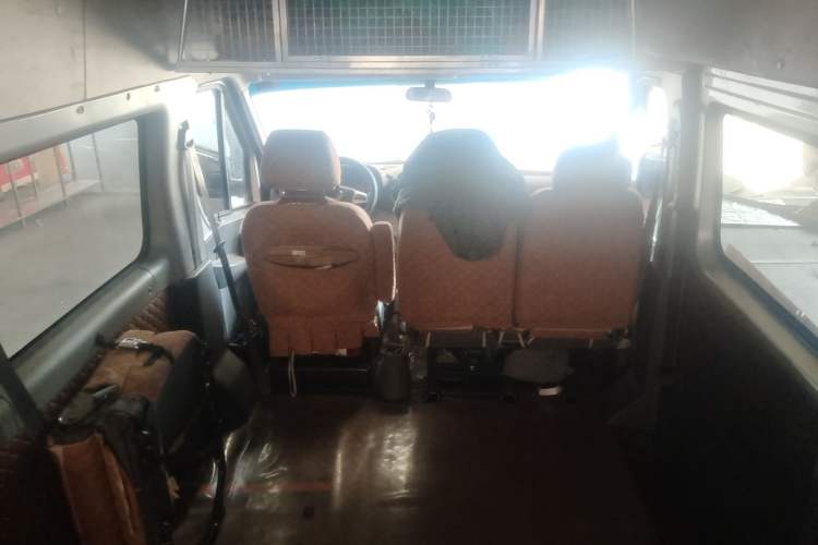 Used JAC Group Sunray 2018 2.7T 5-Series National Emission Standard V Star Express High-Roof Left Rear Seat