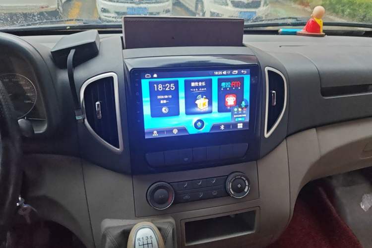 Used JAC Group Sunray 2018 2.7T 5-Series National Emission Standard V Star Express High-Roof Audio And AC Panel
