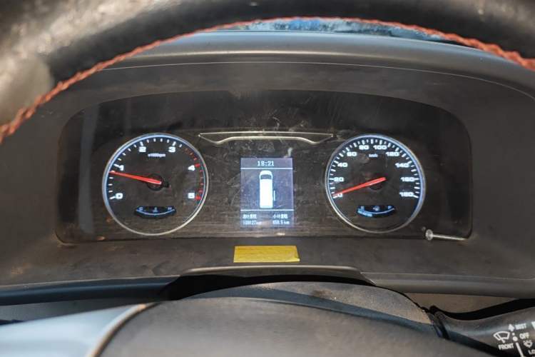 Used JAC Group Sunray 2018 2.7T 5-Series National Emission Standard V Star Express High-Roof Instrument Cluster